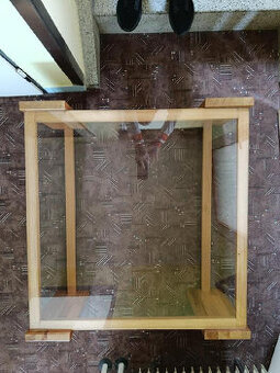 Prodám konferenční stolek