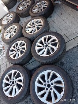 2x kompletní ZIMNI al kola 17" ORIGINAL HYUNDAI TUCSON