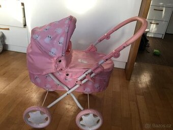 Kočárek pro panenky