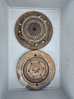 Setrvačník + přítlačný talíř Fiat 126p (Maluch)