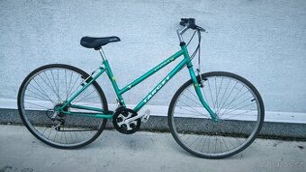 Krásné dámské kolo CROSS na 150-175cm