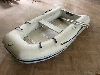 Nafukovací člun Quicksilver 310 + motor Yamaha 5HP