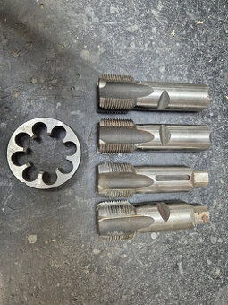 Závitníky G 1 1/4"-  G 1"