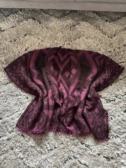 Luxusní hřejivé pončo zn Sandwich, nové