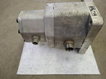 Hydraulické čerpadlo UR 80/32