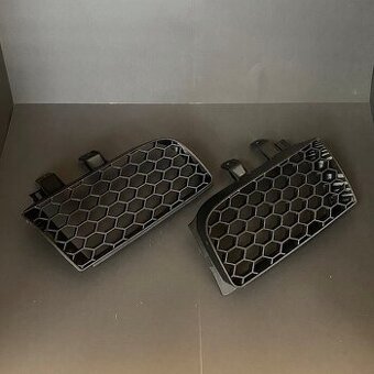 Seat Leon MK1 Cupra R bočné mriežky do masky