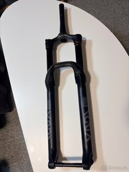Vidlice Rock Shox Yari 170mm