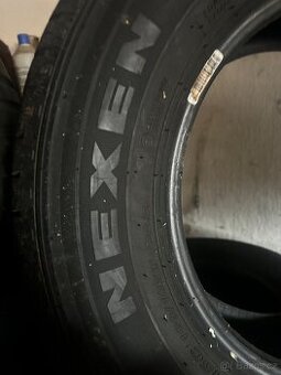 Letní pneumatiky Nexen 215/70R15C