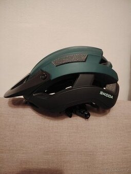 Cyklistická helma Zn. Škoda v Záruce