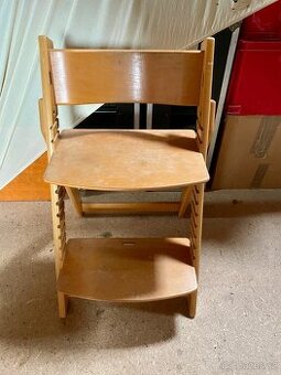 Jídelní židlička