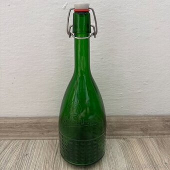 Láhev Pilsner Urquell zvláštní tvar