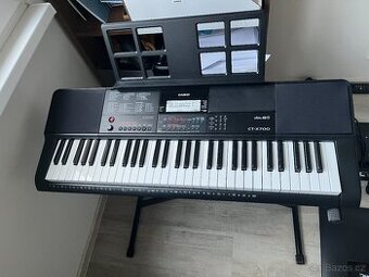 Klávesy Casio CT-X700 + stojan – v záruce (stav nového kusu)