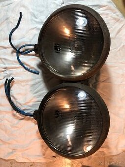 Světla na Zetor 25, nákladní vozy Tatra/ Praga aj.