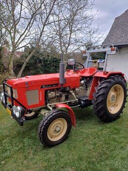 Traktor Zetor