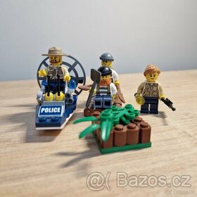 Lego City pronásledování bažinami 60066