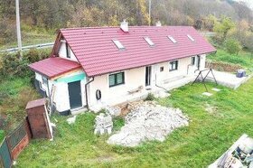 Znižena cena Chalupa rodinný dom s veľkým pozemkom na predaj