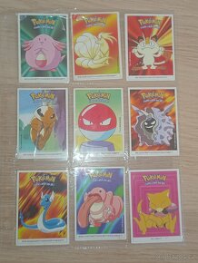Pokémon album + mini album a stáří Pokémoni z roku 2000