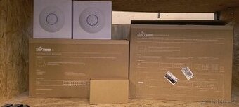 Ubiquiti UniFi Switch 24