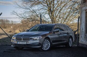 BMW 5 Touring 530d xDrive A/T 2019 - ZÁRUKA 1 rok/30000km