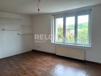 3+1, 62m2, Slaný, Na Vyhlídce, nezařízený byt k okamžitému n - 1