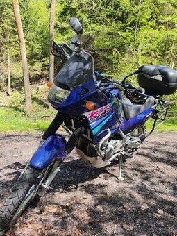 Kawasaki KLE 500– po servisu za 16 tis, připravená na sezónu
