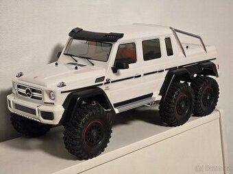 RC model Traxxas trx-6 Mercedes g 63 6x6, 1:10