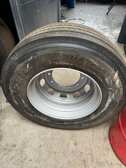 Pirelli 315/70 R22,5