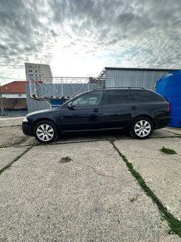 Škoda oktávka || 2 103kw 2005