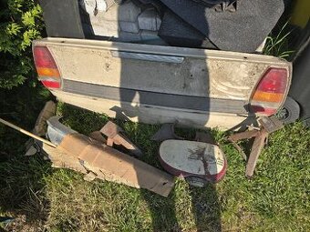 Zadní čelo Škoda 105/120 užovka
Aukce