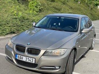 BMW 318i , 105kw
