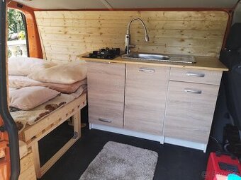 Vestavbu - kuchyň. - 1