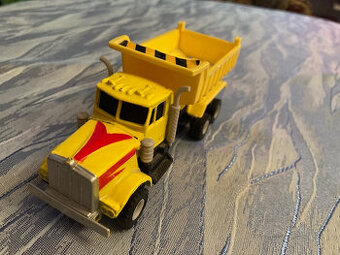 Ikonický nákladní vůz, verze Kenworth W900 - 1