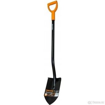 Nový špičatý rýč Fiskars Solid