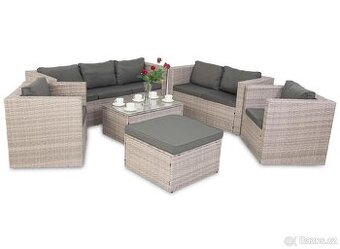 Ratanové posezení, nepoužité, složené.