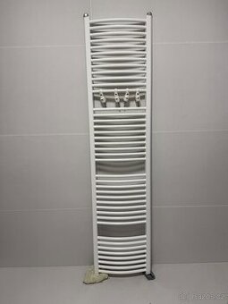 Koupelnový radiator topný žebřík