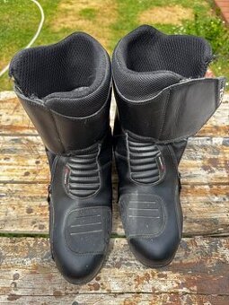 Motorkářské boty TCX