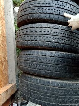 215/70/16c 108/106r Hankook - zimní pneu 4ks dodávkové