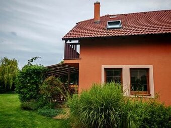 Okna plastová 2 sklo