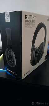 Sluchátka AKG K371-BT