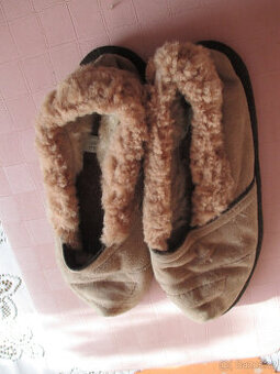 Dámské bačkory vel.36