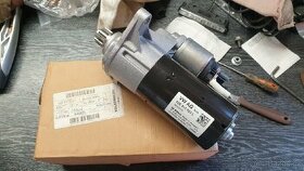Nový originální starter Bosch 02E911023L