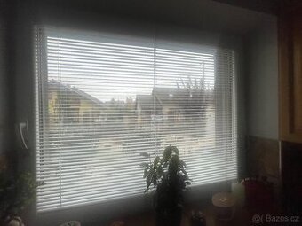 Vnitřní žaluzie do plastových oken