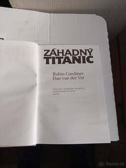Kniha Záhadný titanic