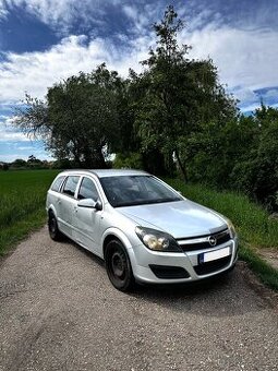 Opel Astra 1.8 2006 nájezd 220.000 km - 1