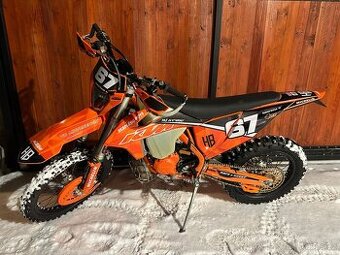 KTM 300 EXC 2023 - 1