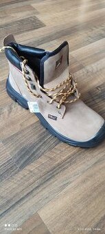 Pracovní boty farmářky