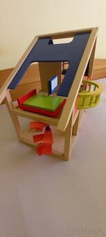 Detsky dreveny domecek pro mini panenky