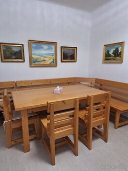 Dřevěný jídelní set z masivu pro 8 osob