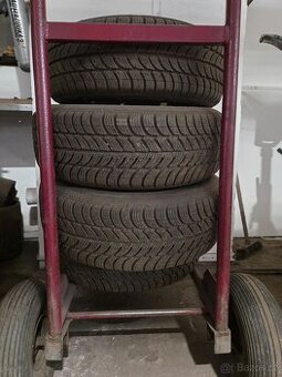 Pneu 195/50 R15 zimní