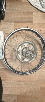 Babetta 210 - zadní kolo bez duše a pneu